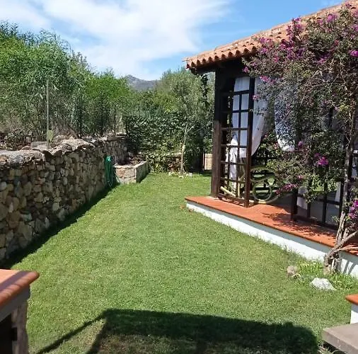 Bouganville Tatil Evi San Teodoro (Sardinia)